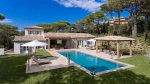 Riviera Reset image 7