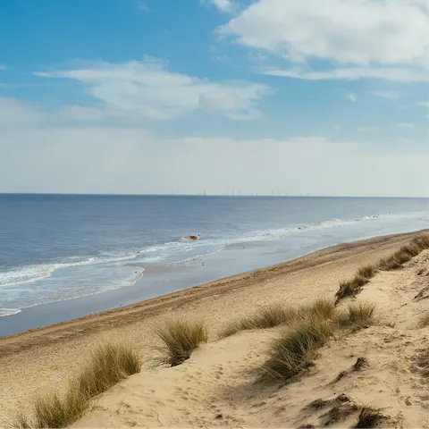 Stroll to sandy shores in just eight minutes – your nearest is Great Yarmouth Beach