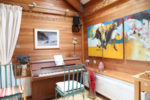 Musician's Escape image 6