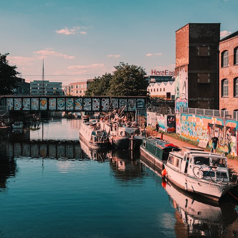 Explore nearby Hackney Wick with its quirky cafes and creative eateries along the canal 