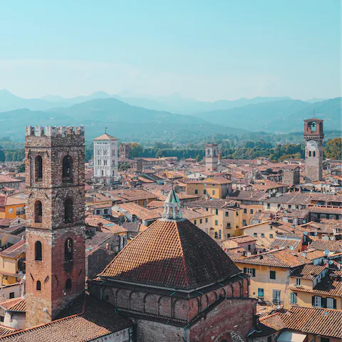 Make the five-minute drive to the medieval city of Lucca to explore the historic sights