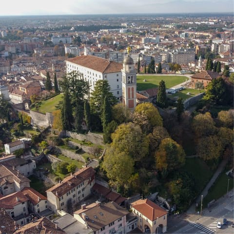 Take the car or bus into Udine for its hilltop castle and charming old town