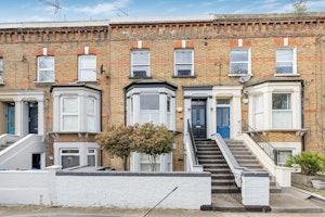 Queen's Park Terrace image 13