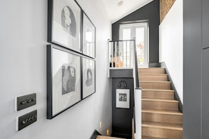 Queen's Park Terrace image 4