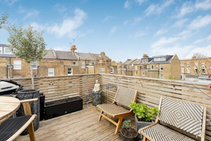 Queen's Park Terrace image 3