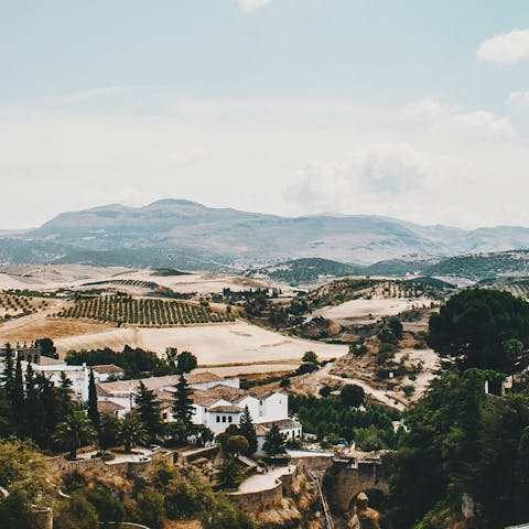 Immerse yourself in the beauty of Andalucía 
