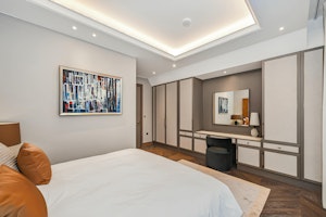 Mayfair Moments image 5