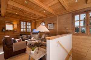 Chalet Chic image 3