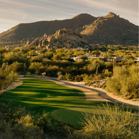 Practice on the putting green then take your swing to Scottsdale's world-class golf courses