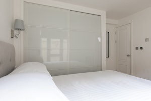 South Kensington Chic image 9