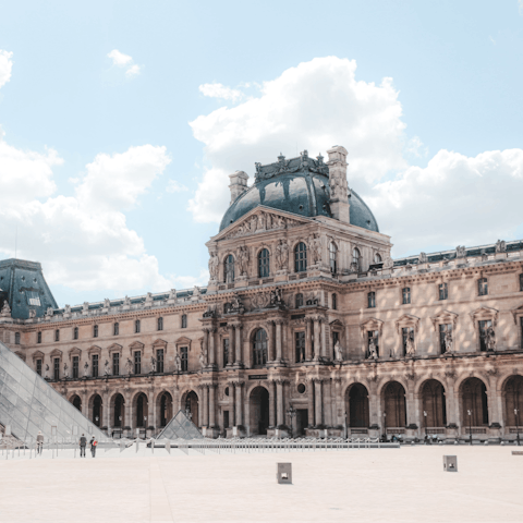 Stroll just a few minutes to reach the Louvre