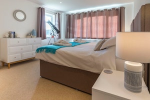 Sea Shores image 13