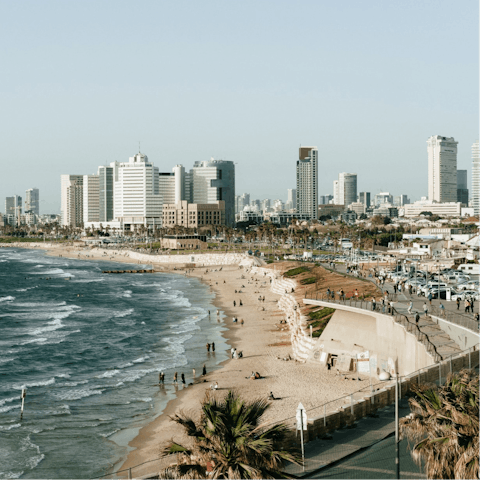Stay in the hip Florentin area of Tel Aviv, with close proximity to the beach 
