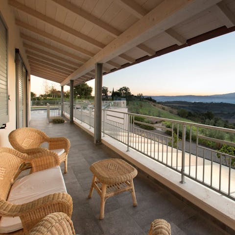 Grab a morning cuppa and enjoy the views of the Tuscan hills