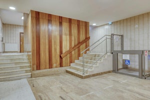 Parisian Appeal image 9