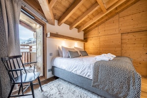 Piste & Tranquility image 5