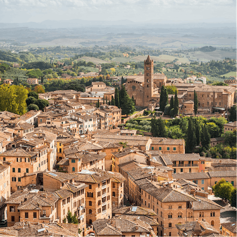 Explore the beautiful countryside of Tuscany