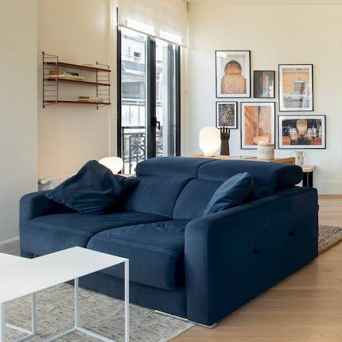 Modern art complements the contemporary furnishings