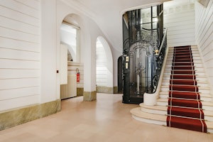 Louvre Grandeur image 13