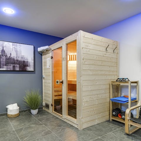 Sit back in the private sauna and let the steam relax your muscles