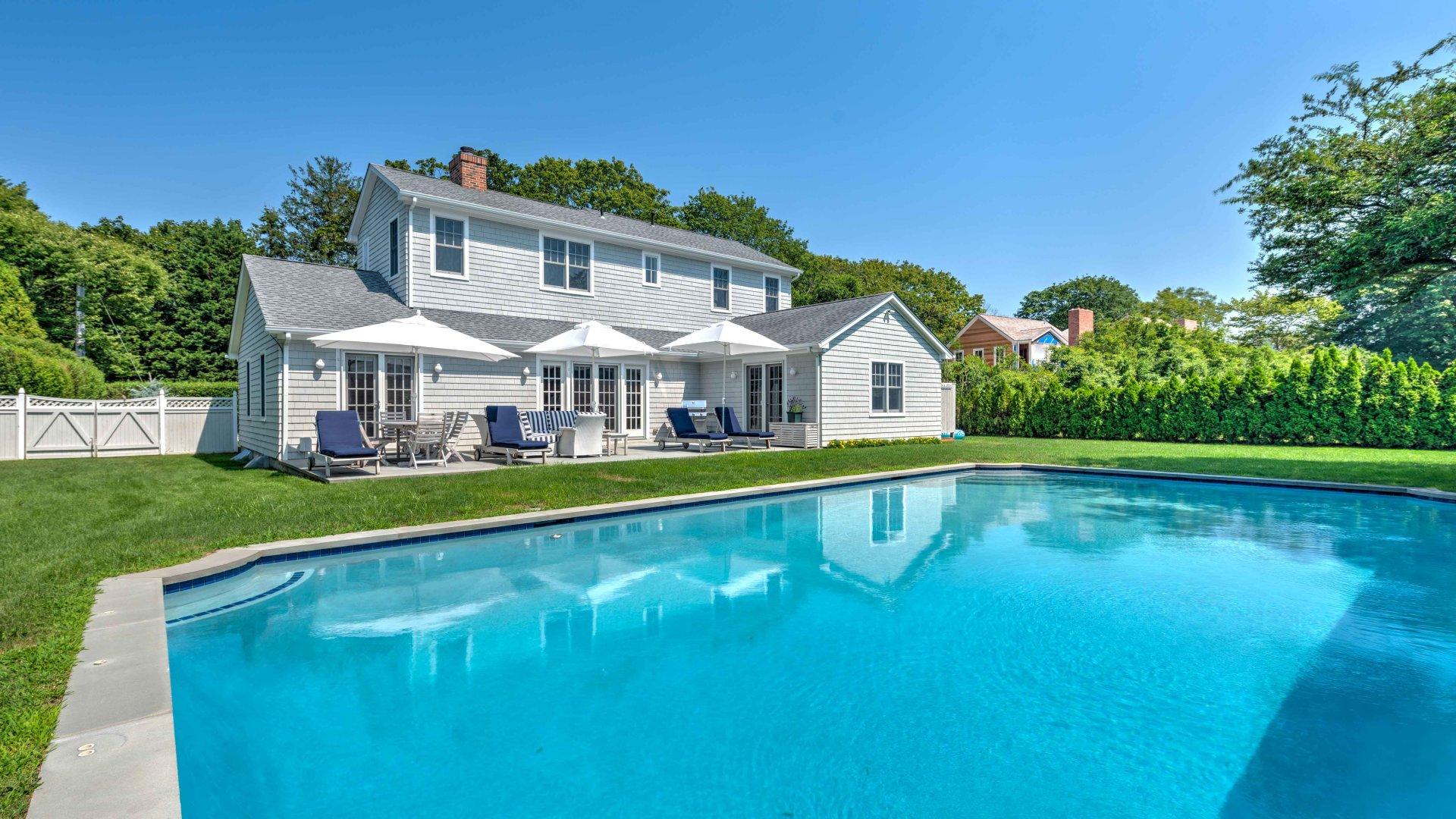 Coastal Chic, Southampton, The Hamptons | Plum Guide