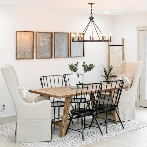 Get everyone together in this stylish dining spot