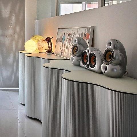 Stick your favourite  tunes on the futuristic sound system