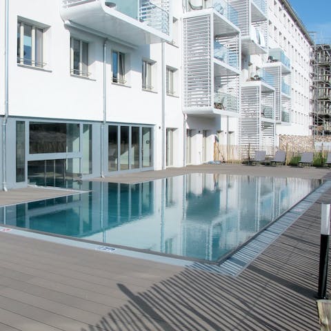 Take a dip in your building's outdoor pool
