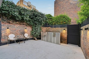 Clover Terrace Dreams image 5