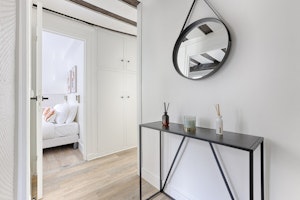 Rive Gauche Reverie image 4