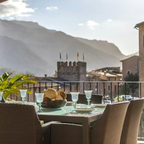 Tuck into an alfresco meal and admire the views over the mountains