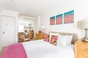 Passport to Pimlico image 10