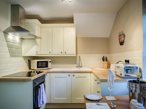 The Burford Beauty image 8