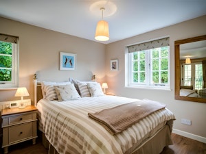The Burford Beauty image 5