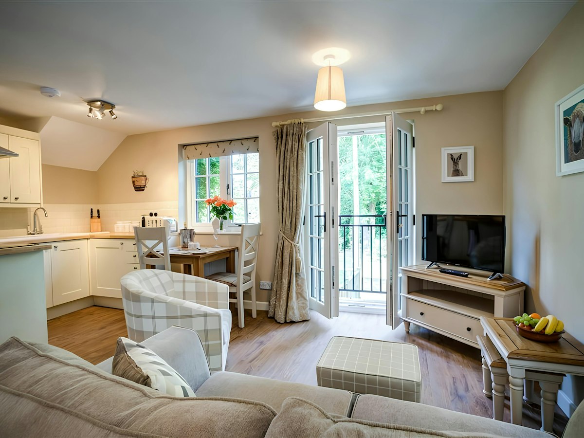 The Burford Beauty, South East