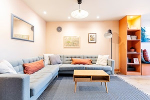 The Upper House image 5