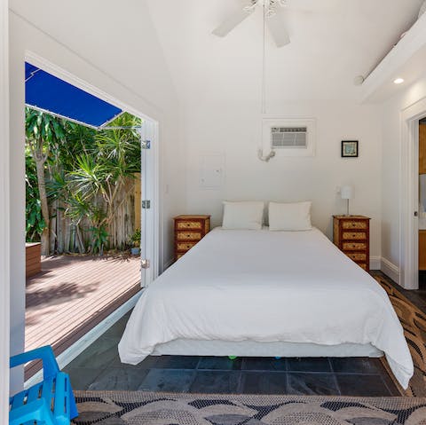 Choose the pool house bedroom for more privacy