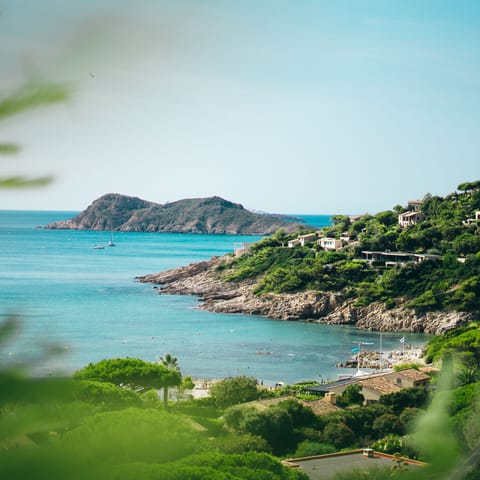 Take a twenty minute drive to Saint Tropez and wander along the stunning turquoise beaches