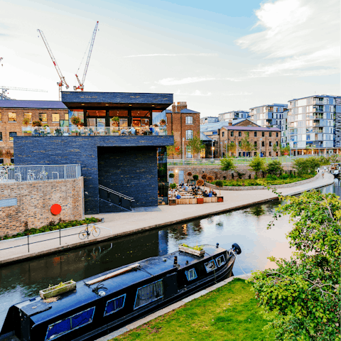 Go for cocktails in quirky King's Cross, only a twenty-minute walk away