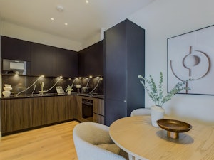 North London Vista image 3