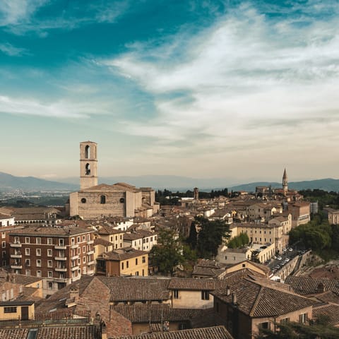 Explore the beauty of Monte Castello di Vibio and slightly further afield, Perugia