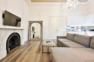 Earl's Ambience image 9