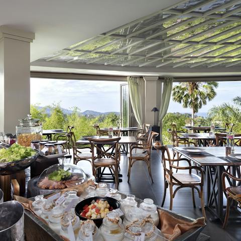 Have your meals served to you at the award-winning resort restaurants 