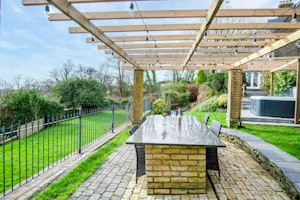 Rectory Reverie image 12