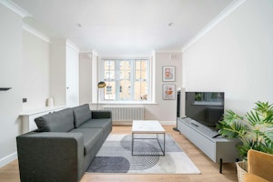 The Modern Londoner image 9
