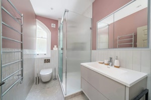 The Modern Londoner image 7