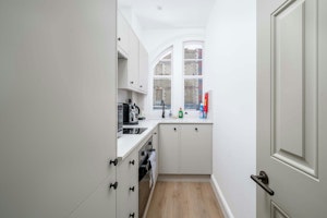The Modern Londoner image 3