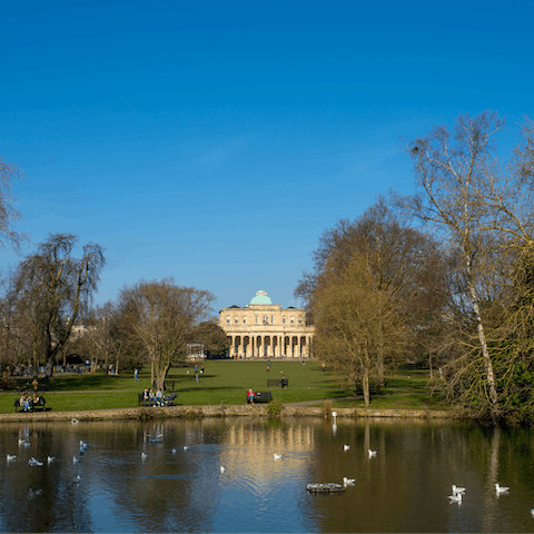 Explore your beautiful Cheltenham surroundings – Pittville Park is a twenty-minute walk away