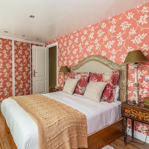 Sleep soundly in pretty bedrooms