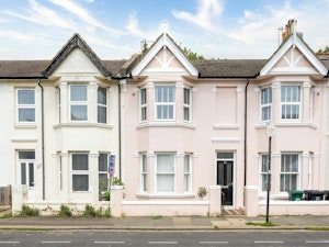 Hove Hideaway image 11